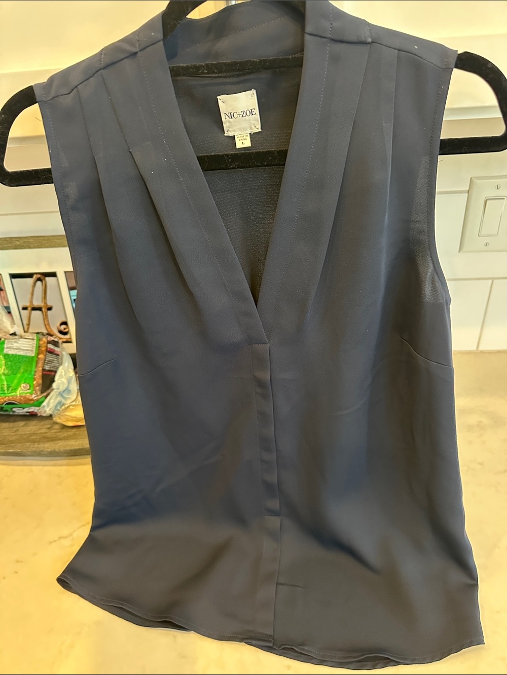 NIC+ZOE Navy V-Neck Sleeveless Shell Top
